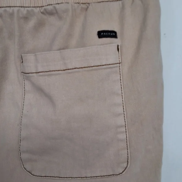 PacSun Xl Men's Beige Flat Front Shorts - Picture 5 of 6